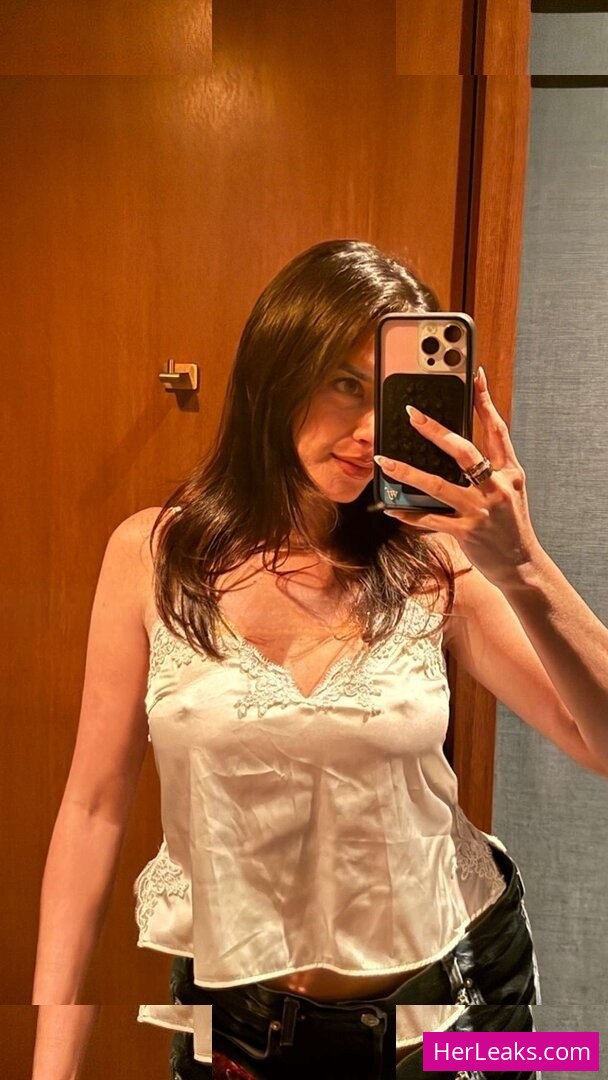 Natalie Mariduena - Image 60