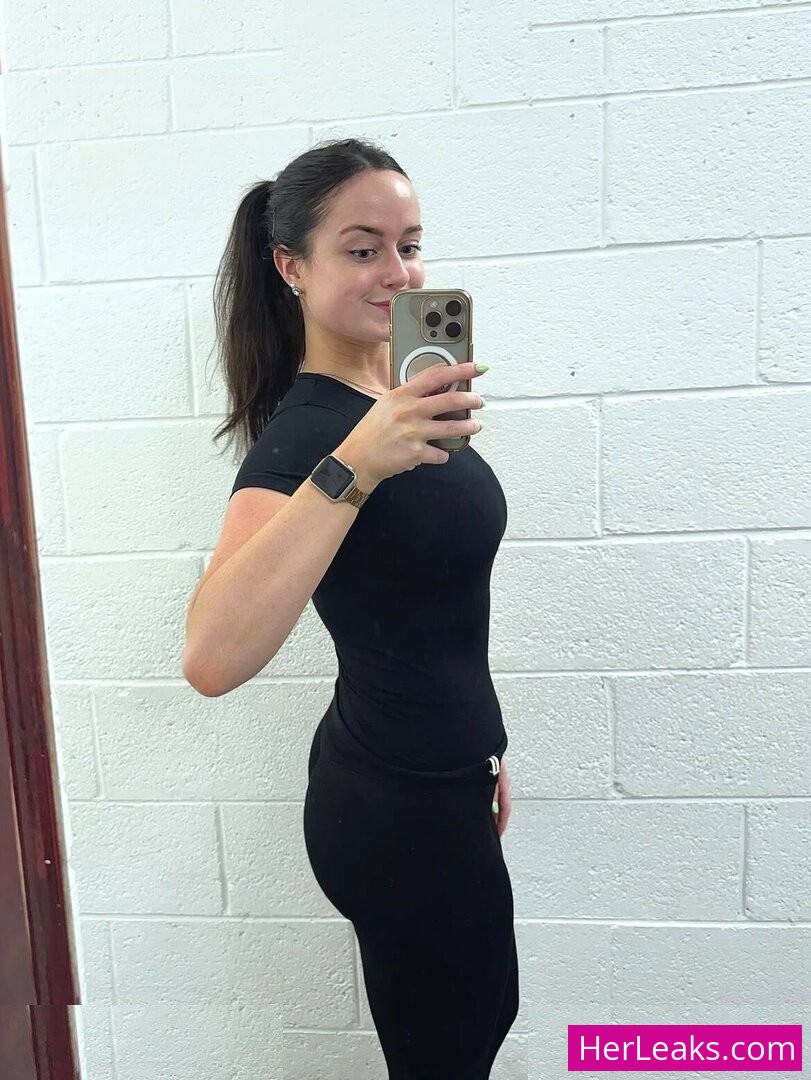 Niamh Cryan - Image 6
