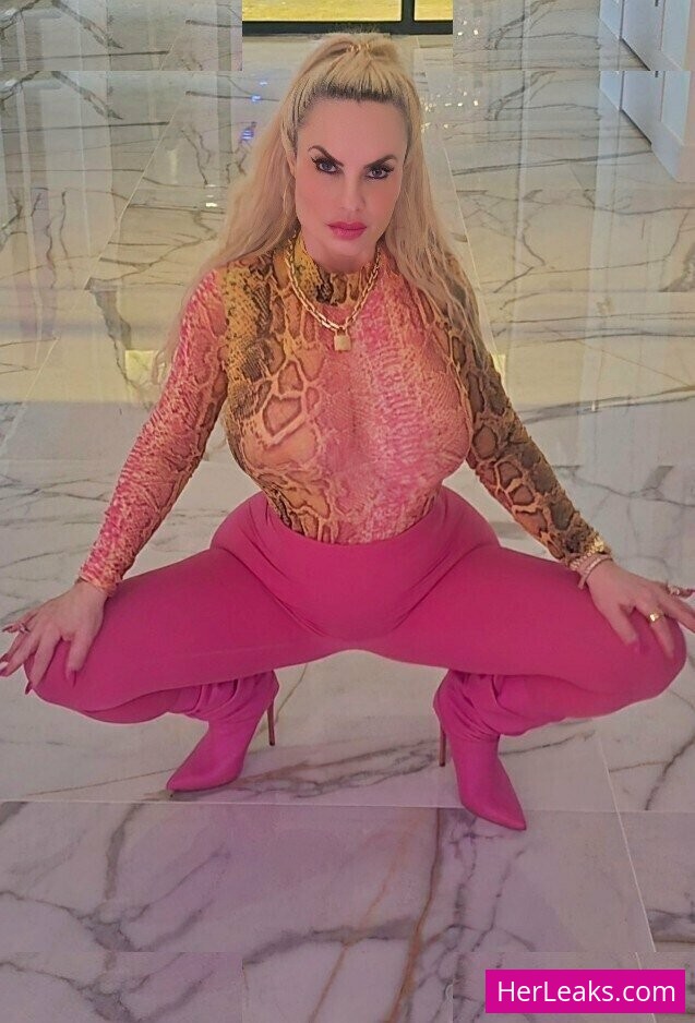 Nicole Coco Austin - Image 137