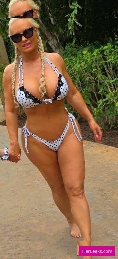 Nicole Coco Austin - Image 107