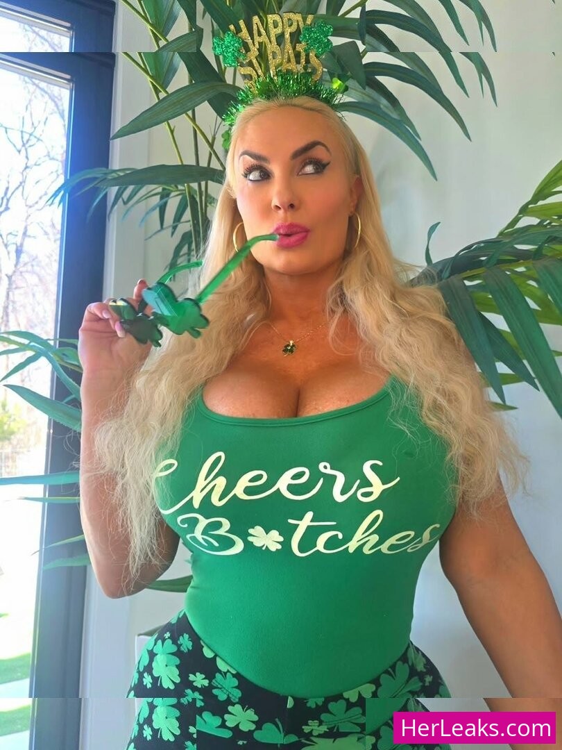 Nicole Coco Austin - Image 43