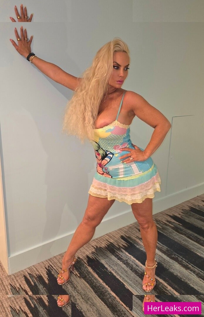 Nicole Coco Austin - Image 36