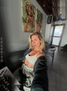 Nina Berger - Image 90