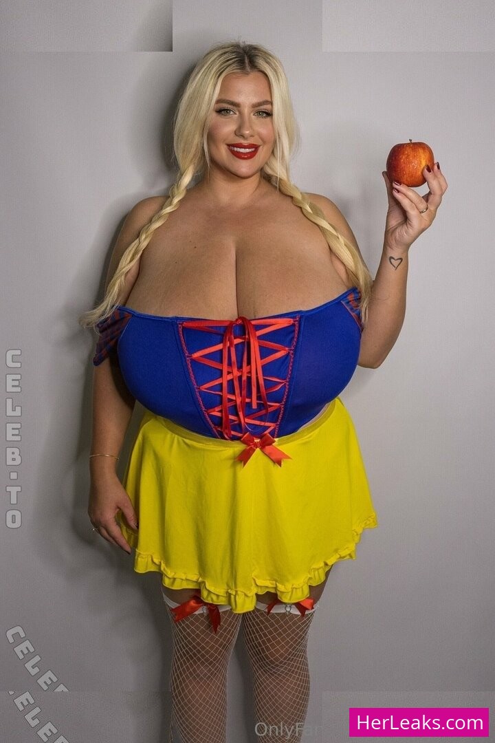 Nina Phoenix - Image 31