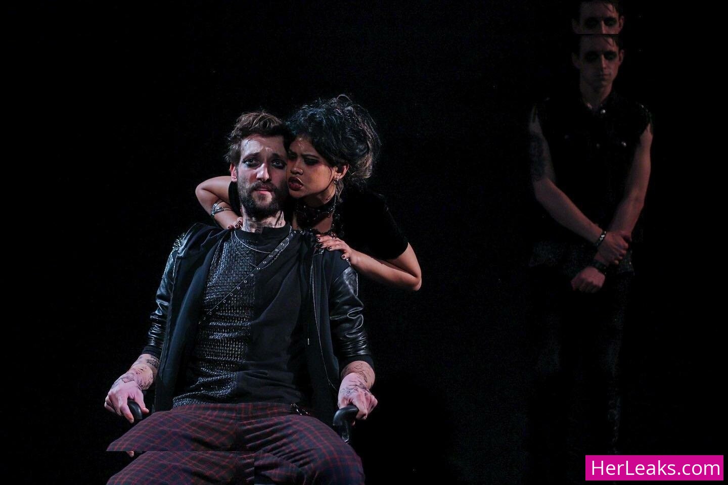 Nuha Jes Izman - Image 38