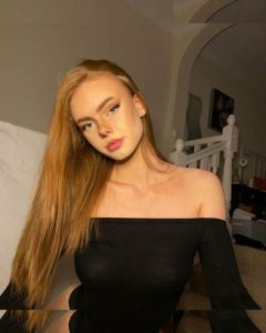 Olivia Safiri - Image 7