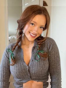 pheobeisginger - Image 130