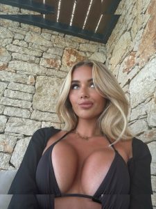 Phoebe Isobel - Image 18