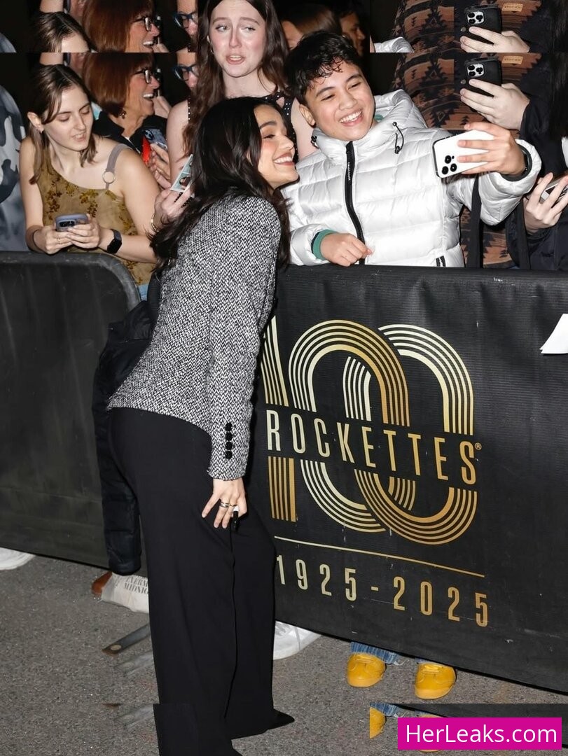 Rachel Zegler - Image 24