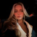 Samantha Riehl - Image 181