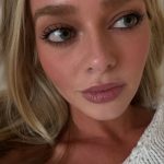 Samantha Riehl - Image 179