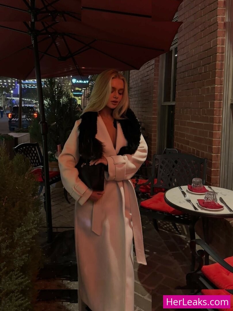 Samantha Riehl - Image 175