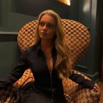 Samantha Riehl - Image 162