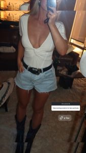 Samantha Riehl - Image 121