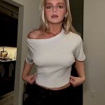 Samantha Riehl - Image 103
