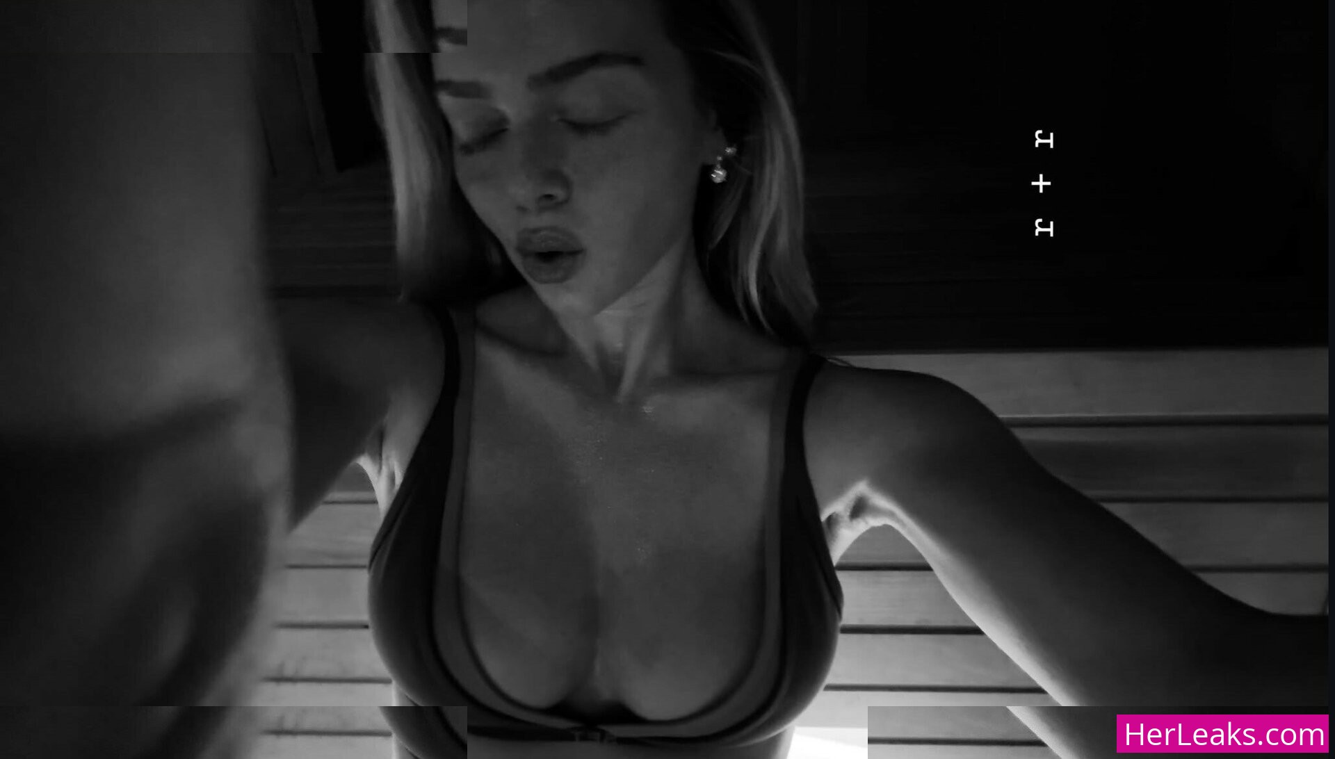 Samantha Riehl - Image 76
