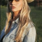 Samantha Riehl - Image 74