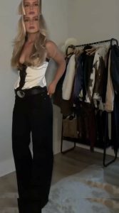Samantha Riehl - Image 65