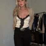 Samantha Riehl - Image 59