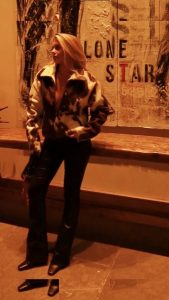 Samantha Riehl - Image 39