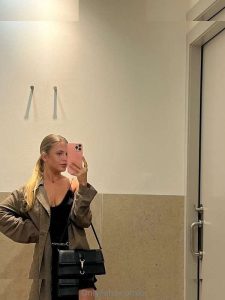 Sara Martin - Image 121