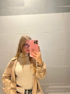 Sara Martin - Image 74
