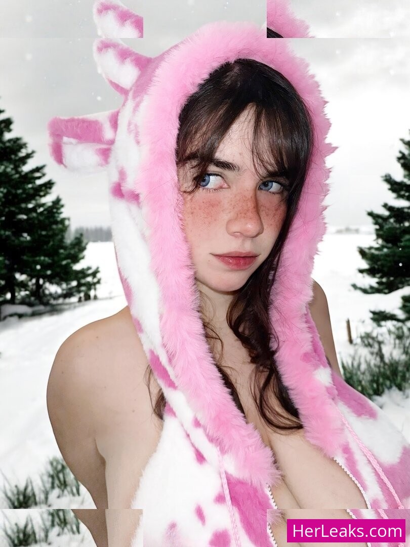 Sarahbustani - Image 70