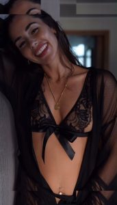 Sarah Engels - Image 124