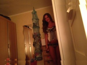 Sarah Engels - Image 66