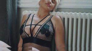 Sarina Nowak - Image 166