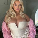Sarina Nowak - Image 156