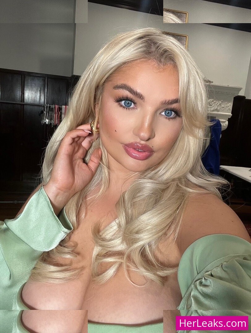 Sarina Nowak - Image 155