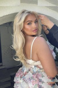 Sarina Nowak - Image 150