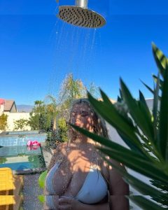 Sarina Nowak - Image 119