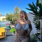 Sarina Nowak - Image 118