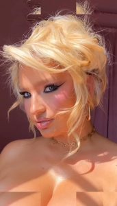 Sarina Nowak - Image 113