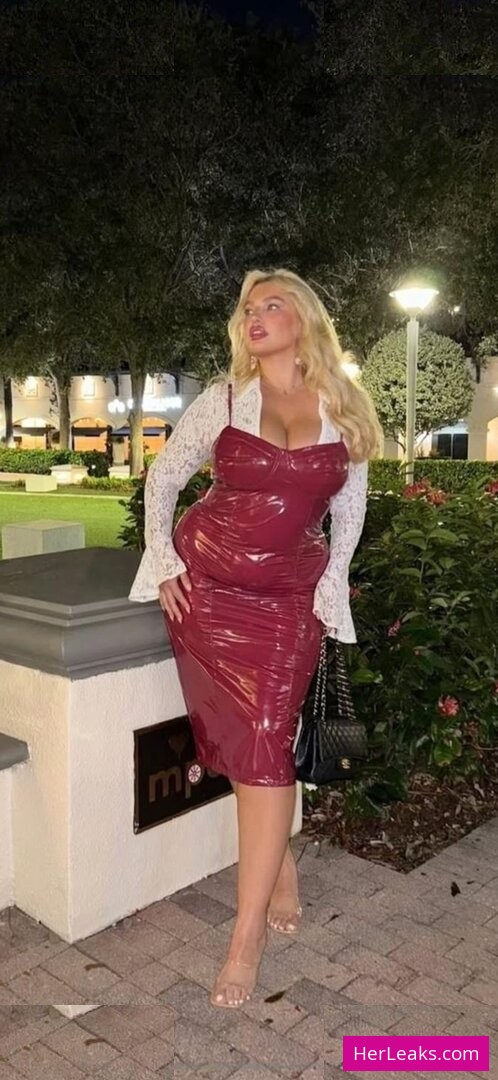 Sarina Nowak - Image 78