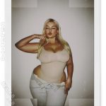 Sarina Nowak - Image 45