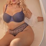 Sarina Nowak - Image 41