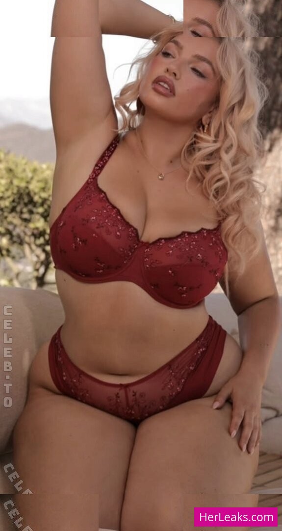 Sarina Nowak - Image 27