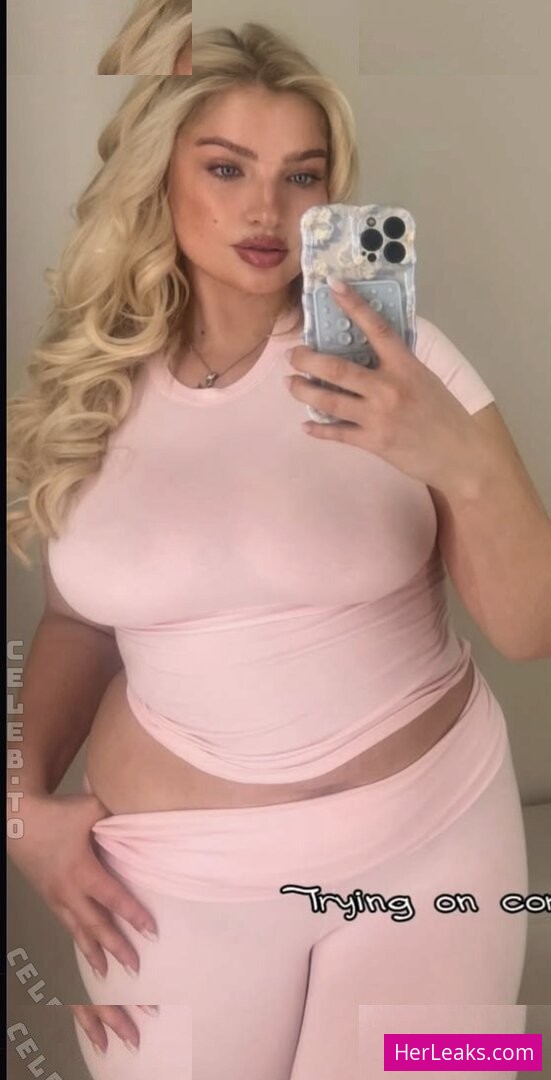 Sarina Nowak - Image 8