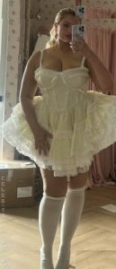 Sarina Nowak - Image 5