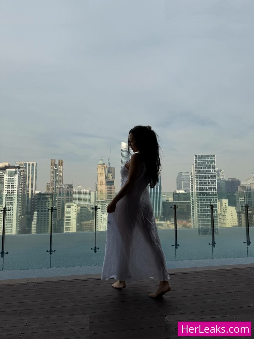Sharon Wei - Image 192
