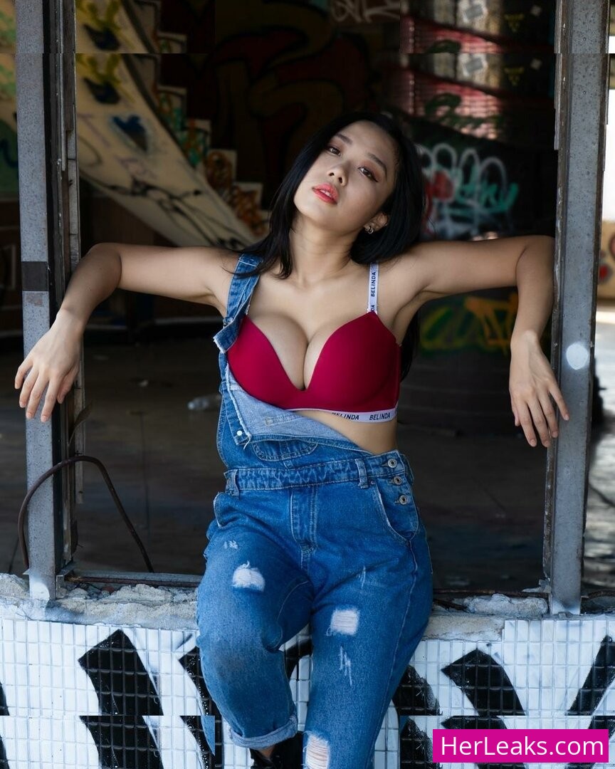 Sharon Wei - Image 89