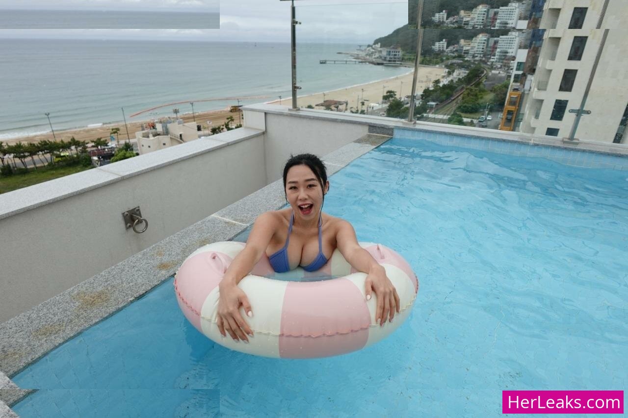 Sharon Wei - Image 67