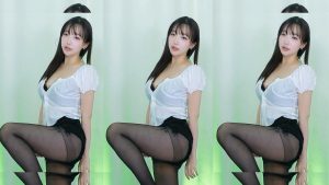 Son Ye Eun - Image 91