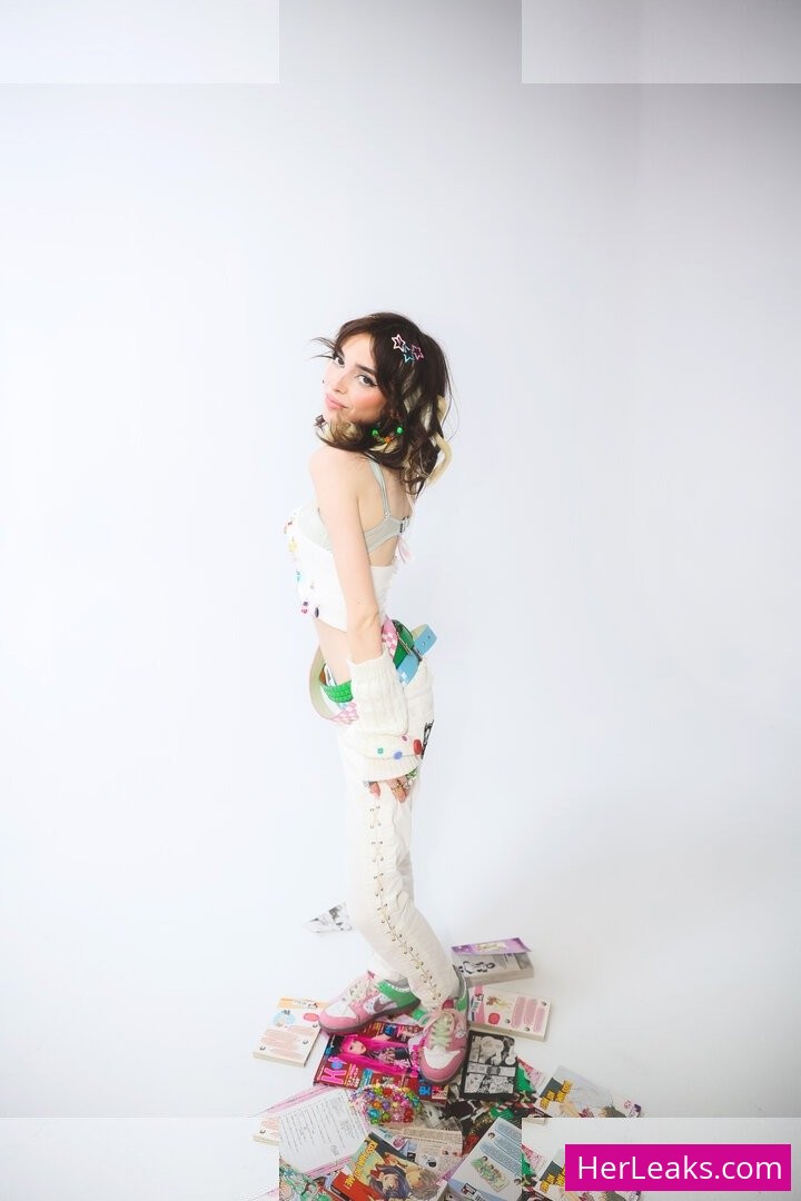 Sophie Powers - Image 142