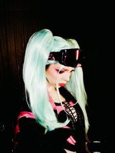 Sophie Powers - Image 99