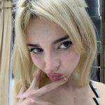 Sophie Powers - Image 35