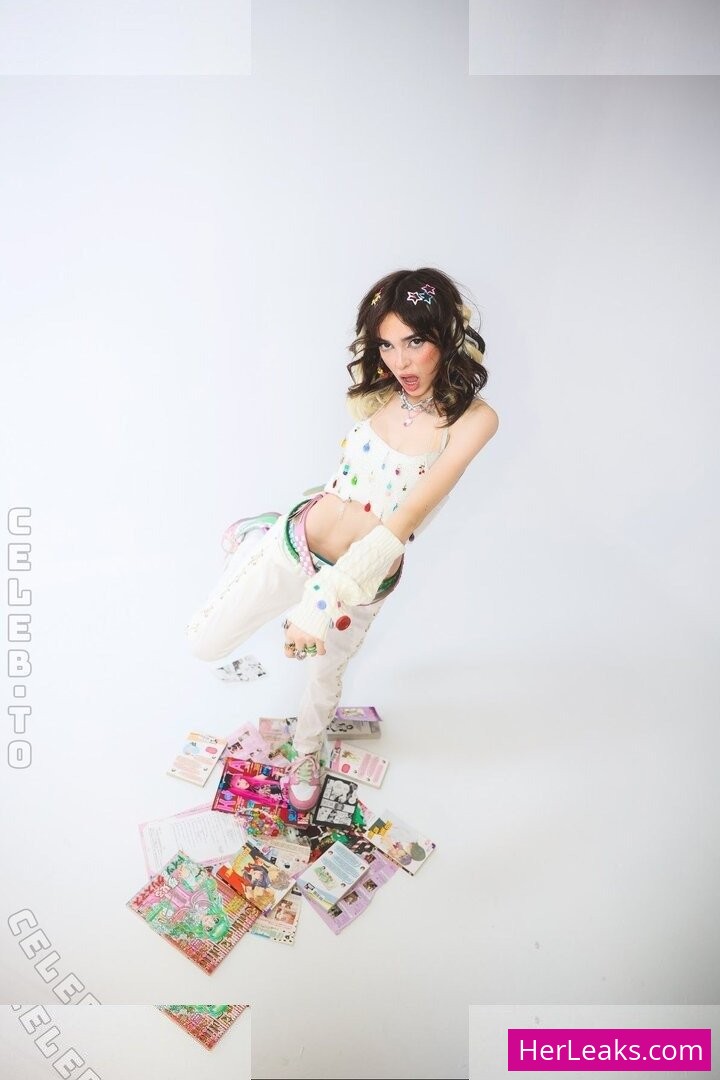 Sophie Powers - Image 23